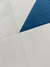 Tapete Optik | REDONDO | Veludo Off-White com detalhes em Azul Marinho, Azul Petróleo, Granito, Rosé Gold e Bege Gold - Revenda Tapetes São José