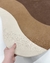 Tapete Dante | Bordas Orgânicas | Bouclé Atenas Bege, Terra e Chocolate - comprar online