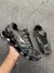 Mizuno Wave Prophecy 7 "Preto/Camaleao" na internet