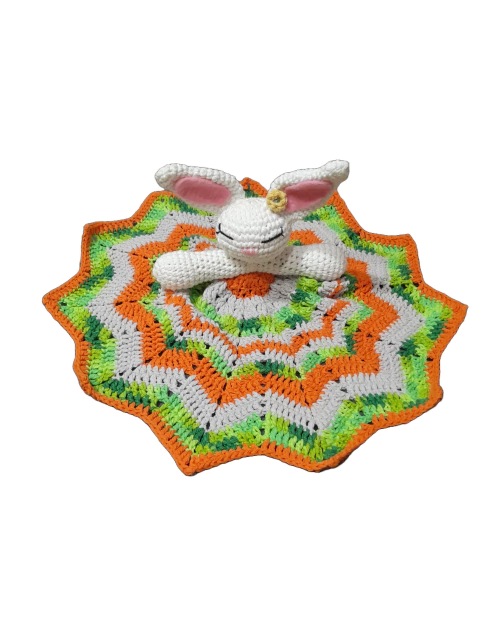 Manta conejita de apego para bebes, de hilo al crochet artesanal amigurumi