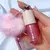 Lip Gloss Pompom - Bobi Rara na internet