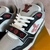 Louis Vuitton LV Strap Grey en internet