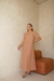 VESTIDO BEGE LISO MIDI COM RECORTES EM "V" - comprar online