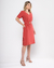 VESTIDO VERMELHO QUEIMADO DECOTE EM "V" E PESPONTO - comprar online