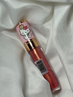 Lip Gloss 24h Hello Kitty Miss Betty na internet