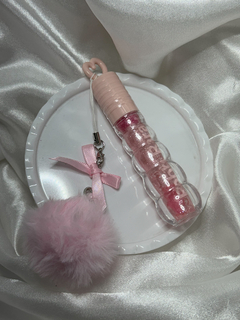 Lip Gloss Com Pompom Bobbi Rara - comprar online