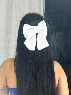Laço de Cabelo na internet