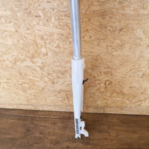 Garfo Speed Salvatore Cor Branco Brilho