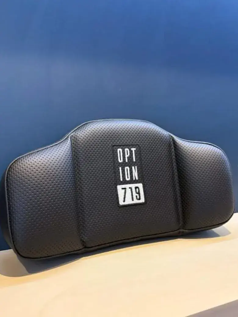 Encosto de baú personalizado com bordado exclusivo