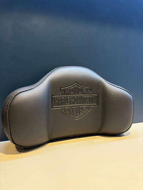 ENCOSTO DE BAU MODELO CONCHA - LOGO HARLEY DAVIDSON PRENSA - SOB MEDIDA