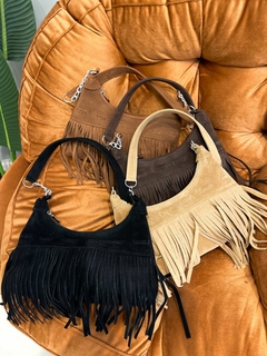 Bolsa Feminina Meia Lua em Camurça com Franjas Ref. 1457