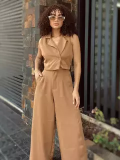 Conjunto Feminino Alfaiataria Calça Pantalona e Colete Gloria Ref. 1144 na internet
