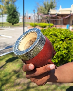 mate imperial de calabaza c/ guarda y virola cincelada de alpaca + bombilla pico de loro - loja online