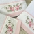 : Kit 3 Peças Fralda Quadriculada Premium Bordada no Barrado – Flores Rosas e Ramos na internet
