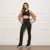 Calça Legging Flare na internet