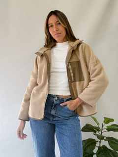 Campera Moni en internet