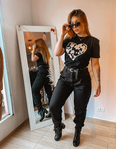 Calça Elegance Pure na internet