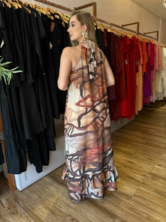 Vestido Longo estampa na internet