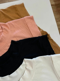 Blusa na internet