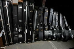 Banner de la categoría ESTUCHES RIGIDOS Y SEMIRRIGIDOS  PARA INSTRUMENTOS
