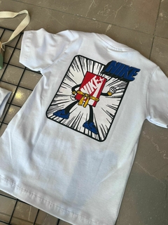 Camiseta Nike Branca