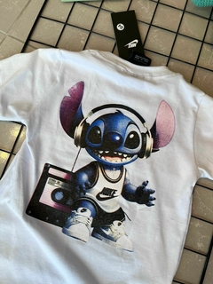 Camiseta Nike Stitch Branca - Kiddo Max