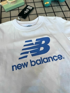 Camiseta New Balance na internet