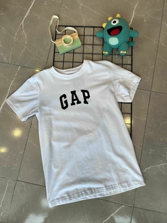 Camiseta GAP - comprar online