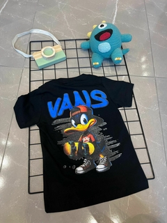 Camiseta Vans Patolino Preta na internet