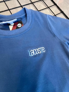 Camiseta Lacoste Azul na internet