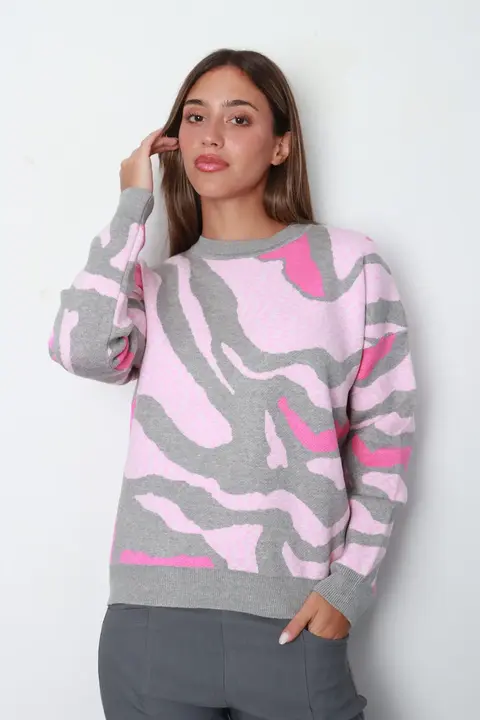 Sweater de doble hilo bremer e hilado jaspeado .Diseño acebrado