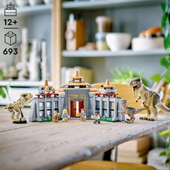 LEGO 76961 Jurassic Park Centro de Visitantes Ataque de T. rex e Raptor