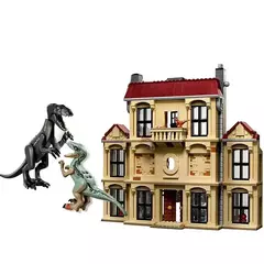 Lego Jurassic World - Indoraptor em Fúria No Estado de Lockwood 75930