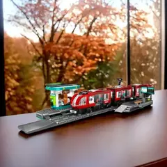 Imagem do Blocos de montar LEGO City Bonde e Estação do Centro da Cidade