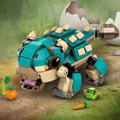 LEGO Jurassic World Bebê Bolota Anquilossauro - comprar online