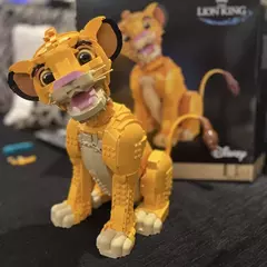 Lego Disney O Rei Leão Simba Jovem 1445 Peças 43247