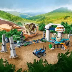 LEGO Jurassic World 75937 Triceratops Rampage 447 peças - loja online