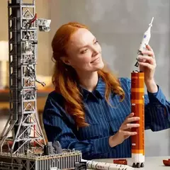 LEGO 10341 Icons Sistema de Espacial de Artemis da NASA - comprar online