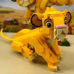 LEGO Disney Classic O Rei Leão Simba Filhote 43243 na internet