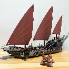 79008 Navio pirata emboscada Senhor Dos Anéis 806 peças - loja online