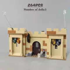 LEGO 76395 Harry Potter Hogwarts Erste Flugstunde na internet