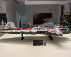 Lego 75367 Star Wars Cruzador De Ataque Da República - 5374 peças