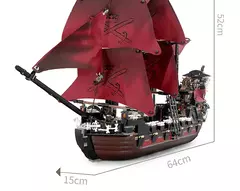 Barco 16016 The Flying Dutchman Navio Piratas do Caribe - Bloco Mundo