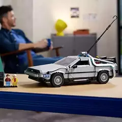 Imagem do Lego Creator Expert 10300 - Máquina Do Tempo Volta Ao Futuro Quantidade de peças 1872