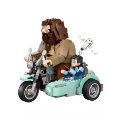 Imagem do LEGO 76443 Harry Potter Passeio de Motocicleta de Hagrid e Harry