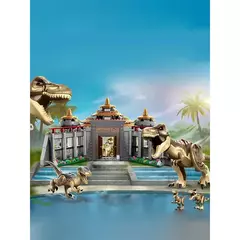 LEGO 76961 Jurassic Park Centro de Visitantes Ataque de T. rex e Raptor na internet