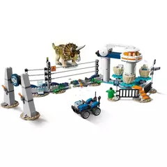 Imagem do LEGO Jurassic World 75937 Triceratops Rampage 447 peças