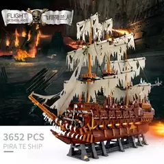 Barco 16016 The Flying Dutchman Navio Piratas do Caribe na internet