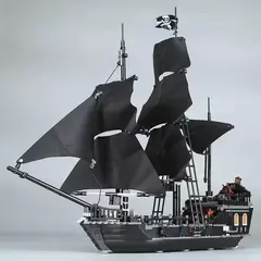 Imagem do LEGO 4184 Piratas do Caribe O Pérola Negra 804 peças