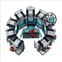 Blocos de montar Lego avengers o salao das armaduras de iron man 76125 na internet